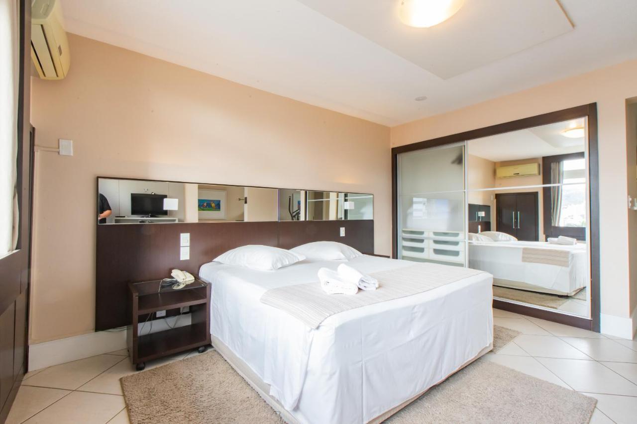 Delupo Hotel - Livin Studios คริซิอูมา ภายนอก รูปภาพ