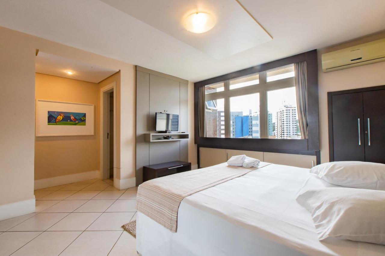 Delupo Hotel - Livin Studios คริซิอูมา ภายนอก รูปภาพ