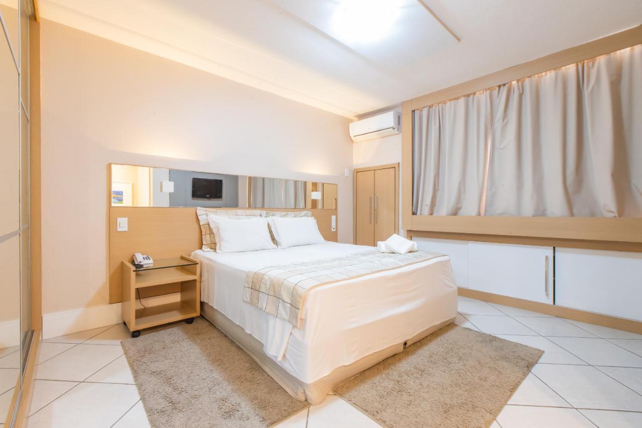 Delupo Hotel - Livin Studios คริซิอูมา ภายนอก รูปภาพ